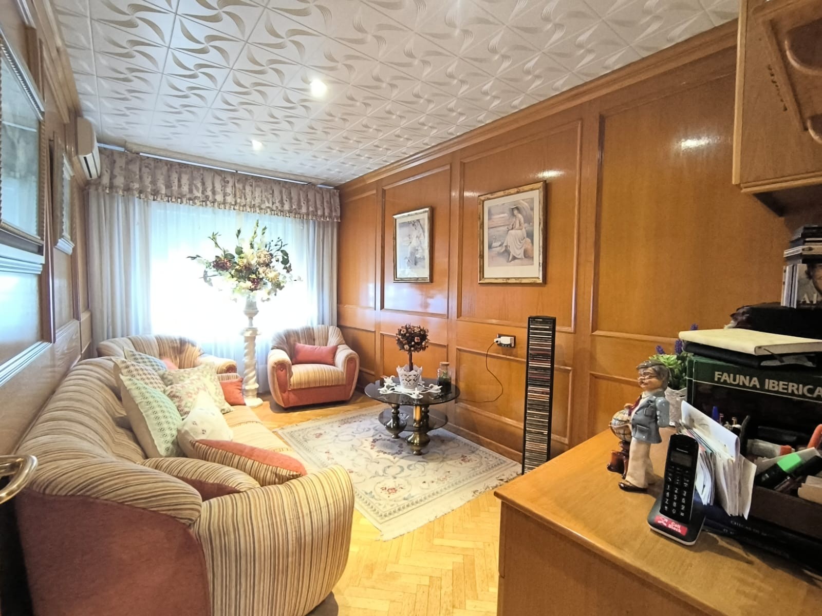 Villa i Sax, Alicante, Spanien 4 sovrum, 164 kvm. Nr. 152072