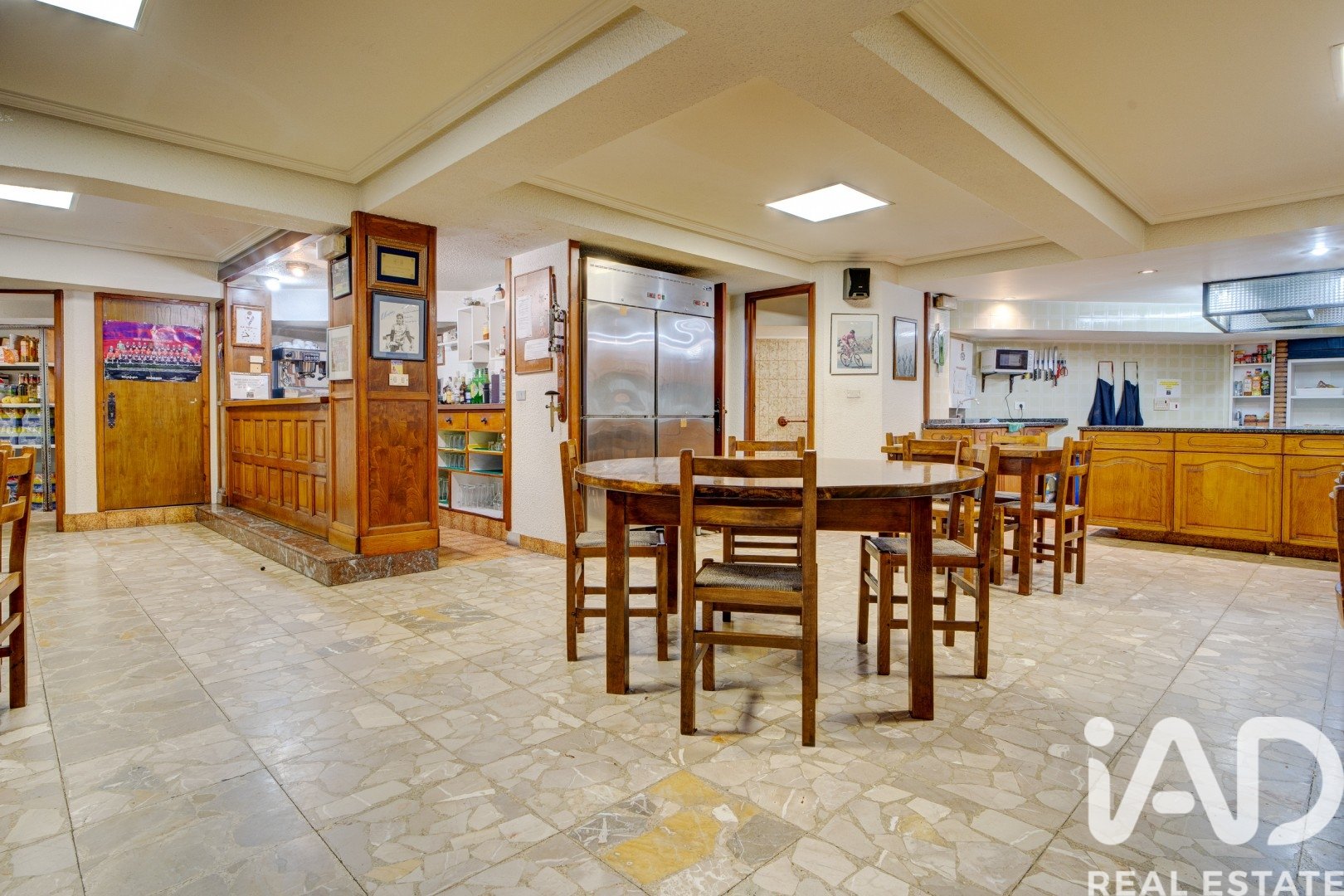 Commercial property à Eibar, Gipuzkoa, Espagne 1 chambre, 120 m2 No. 187807