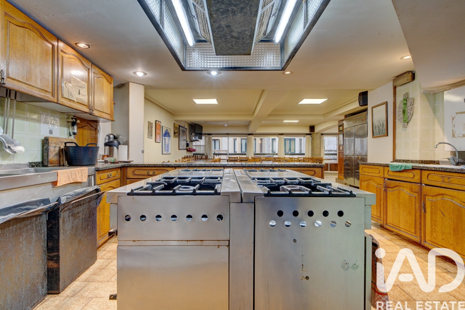 Commercial property à Eibar, Gipuzkoa, Espagne 1 chambre, 120 m2 No. 187807