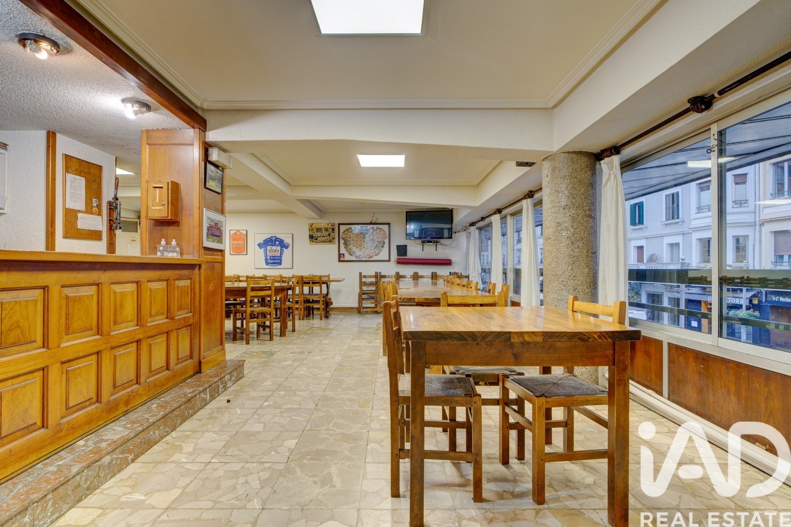 Commercial property à Eibar, Gipuzkoa, Espagne 1 chambre, 120 m2 No. 187807