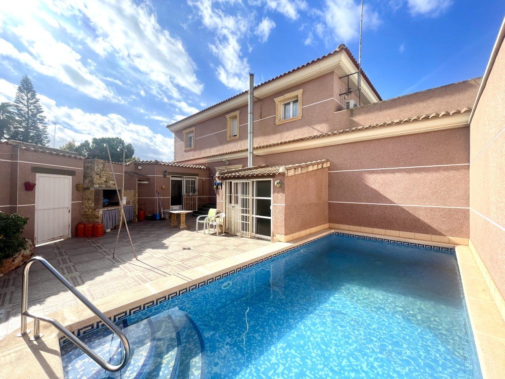 Huvila Formentera del Segura, Alicante, Espanja 5 makuuhuonetta, 500 m2 No. 189512