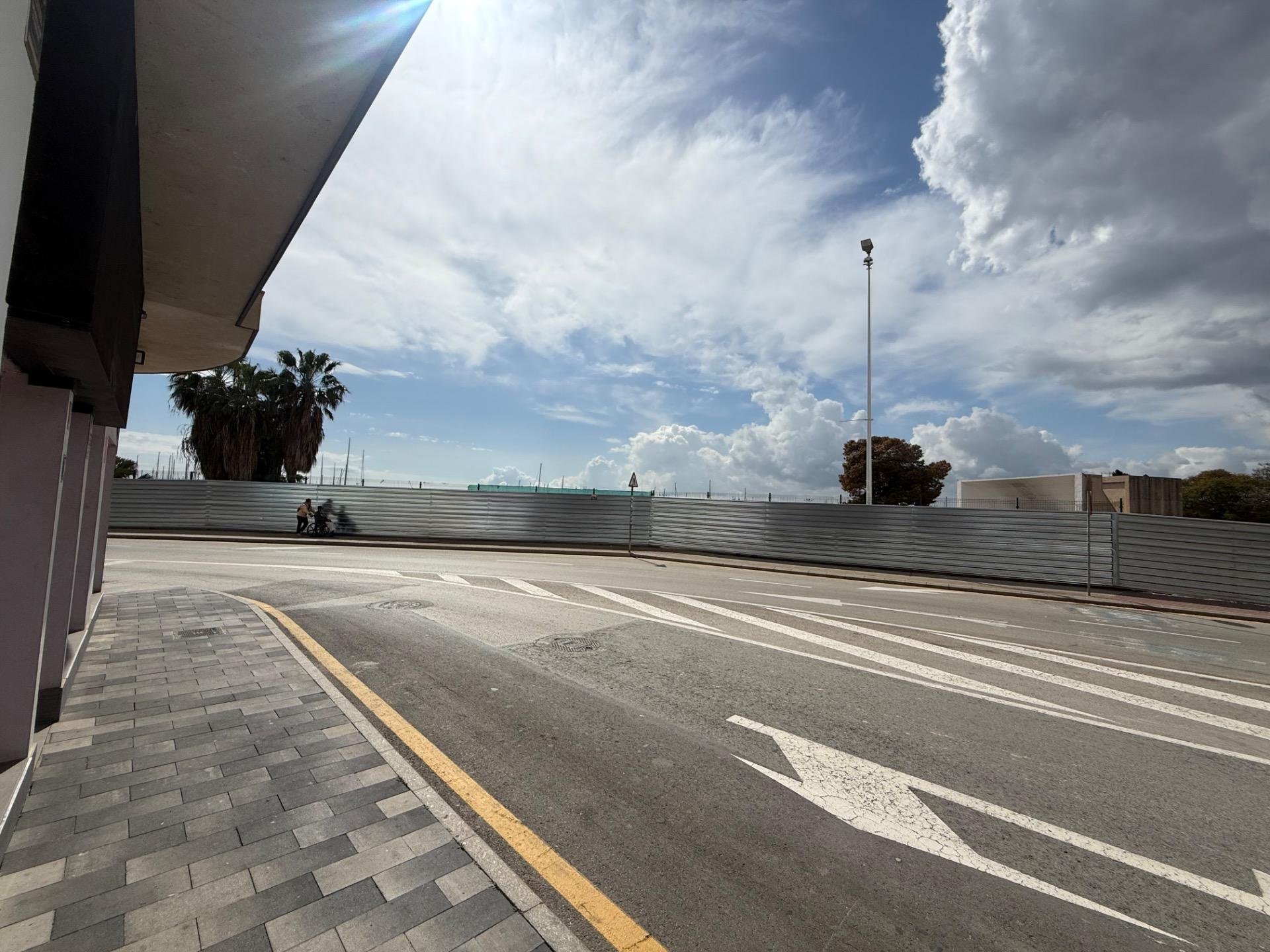 Office à Torrevieja, Alicante, Espagne 50 m2 No. 165924