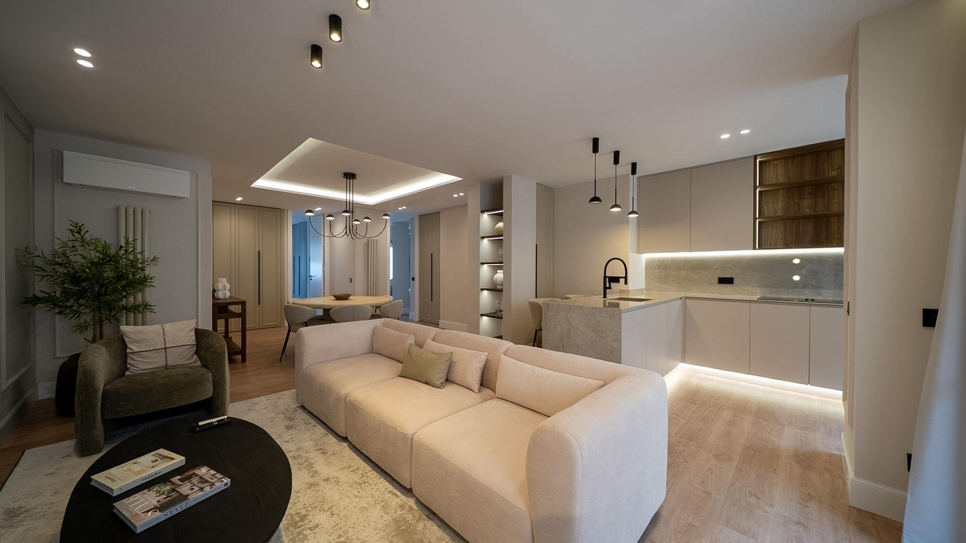 Apartment in Madrid, Spain 3 bedrooms, 120 sq.m. No. 165923