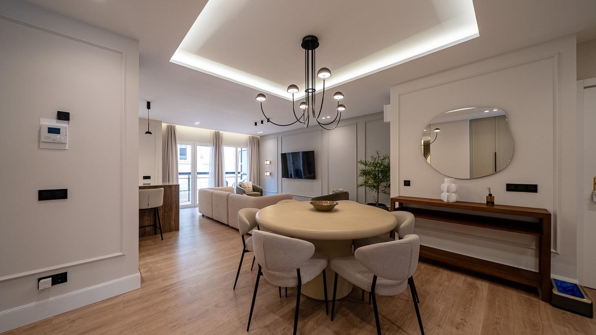 Apartment in Madrid, Spain 3 bedrooms, 120 sq.m. No. 165923