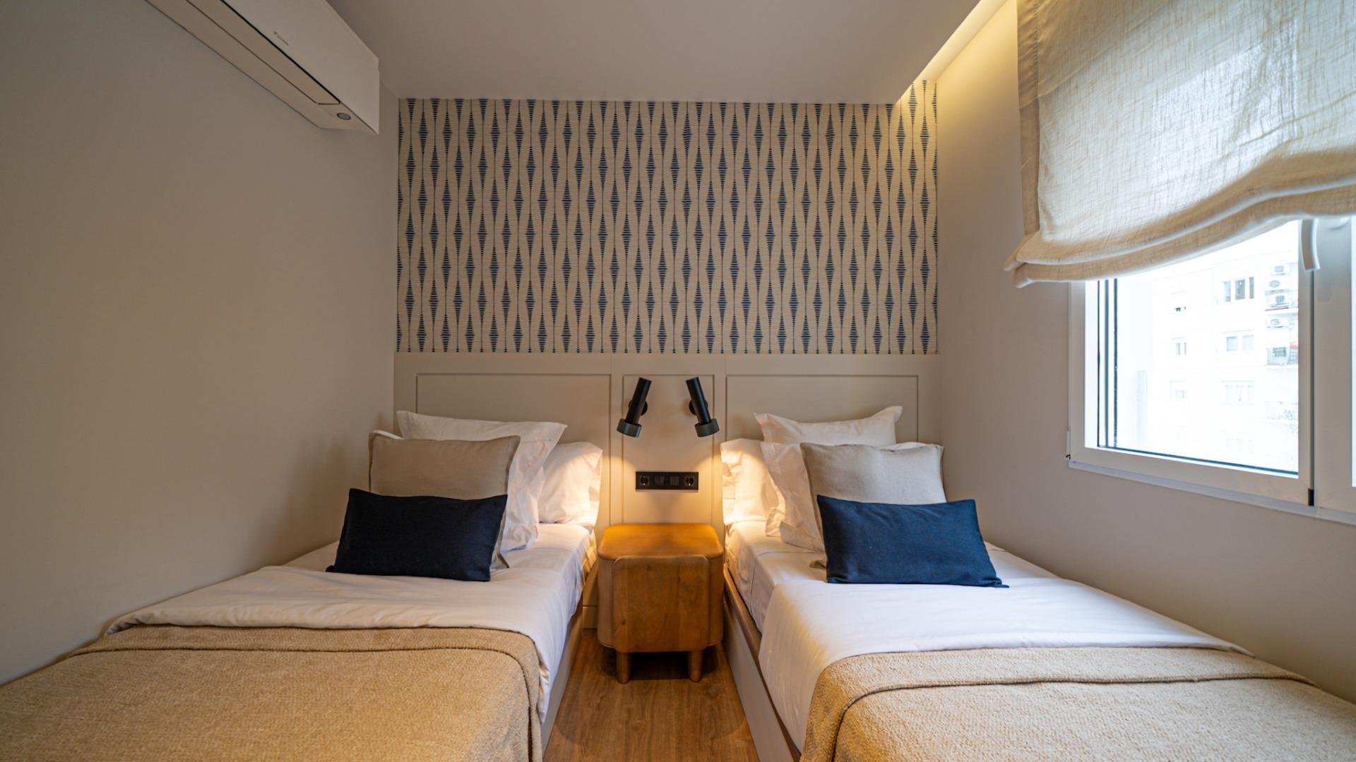 Apartment in Madrid, Spain 3 bedrooms, 120 sq.m. No. 165923