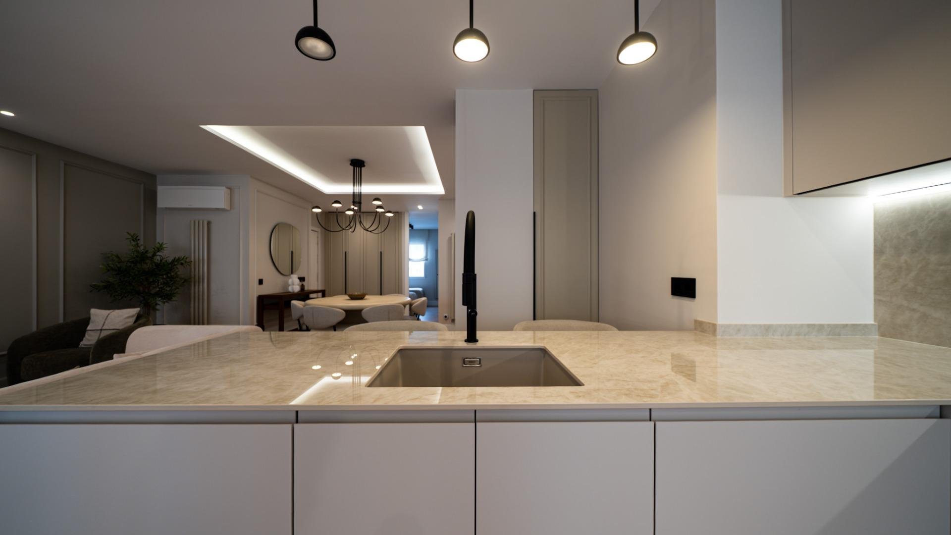 Apartment in Madrid, Spain 3 bedrooms, 120 sq.m. No. 165923