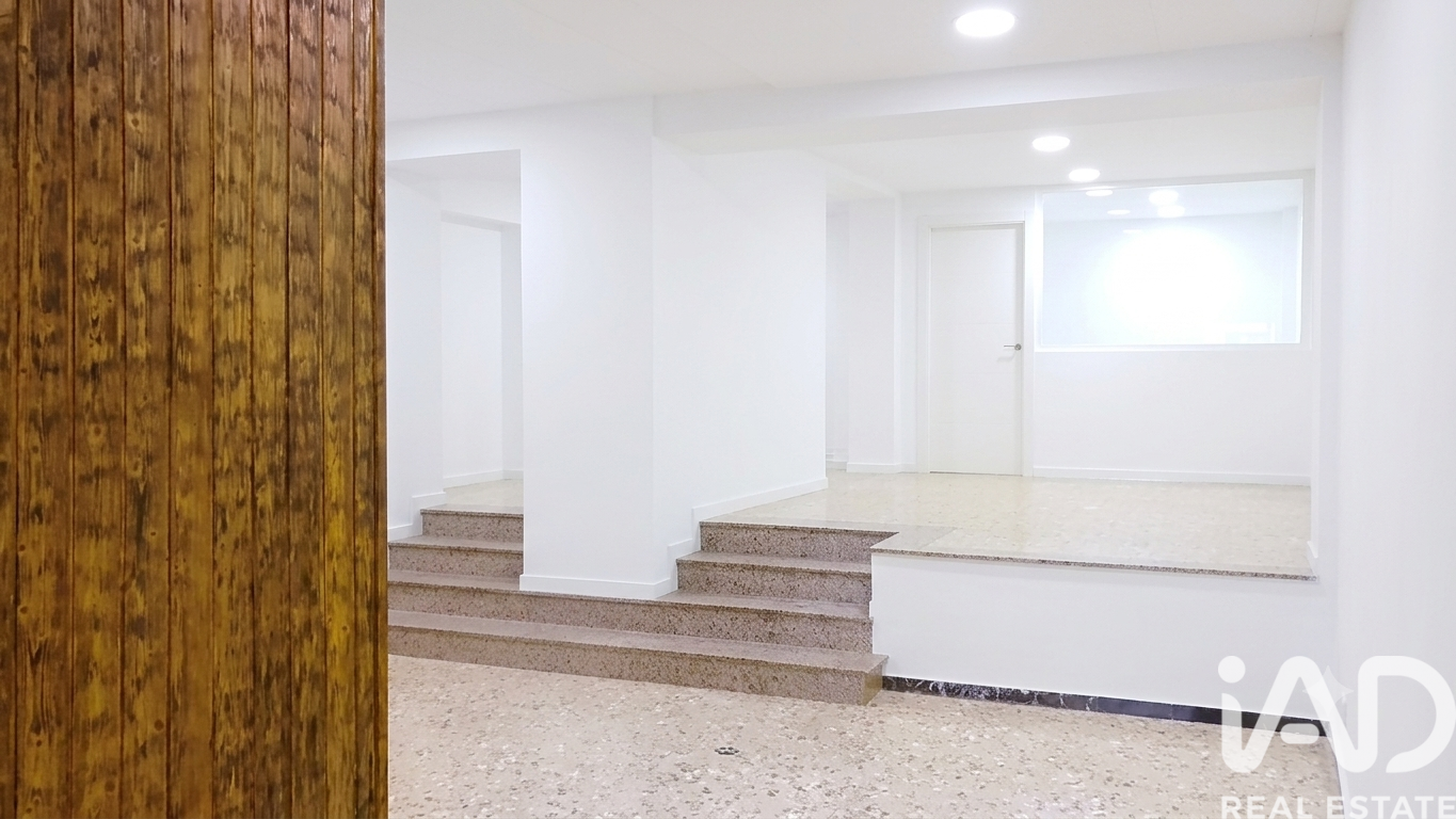 Liikekiinteistö Alcoy, Alicante, Espanja 167 m2 No. 187918