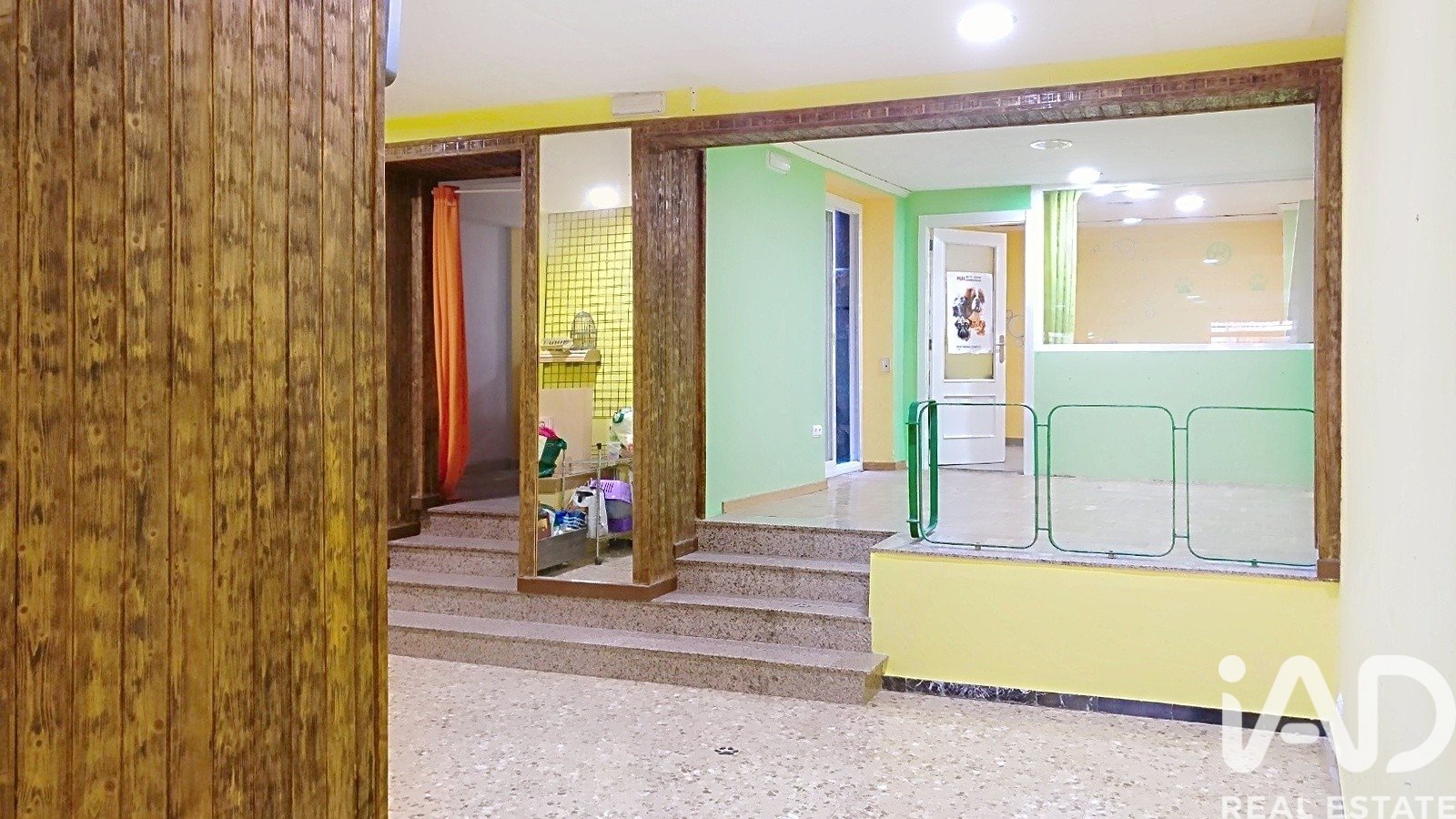 Liikekiinteistö Alcoy, Alicante, Espanja 167 m2 No. 187918