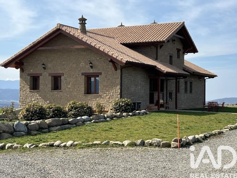 Dom w Jaca, Huesca, Hiszpania 3 sypialnie, 411 mkw. nr 187916
