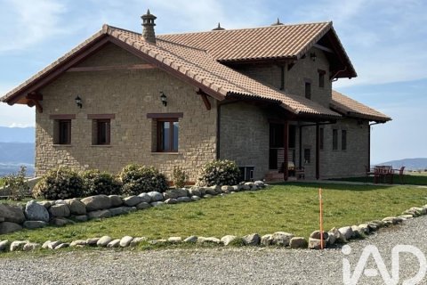 Māja Jaca, Huesca, Spānijā 3 istabas, 411 m2 Nr. 187916