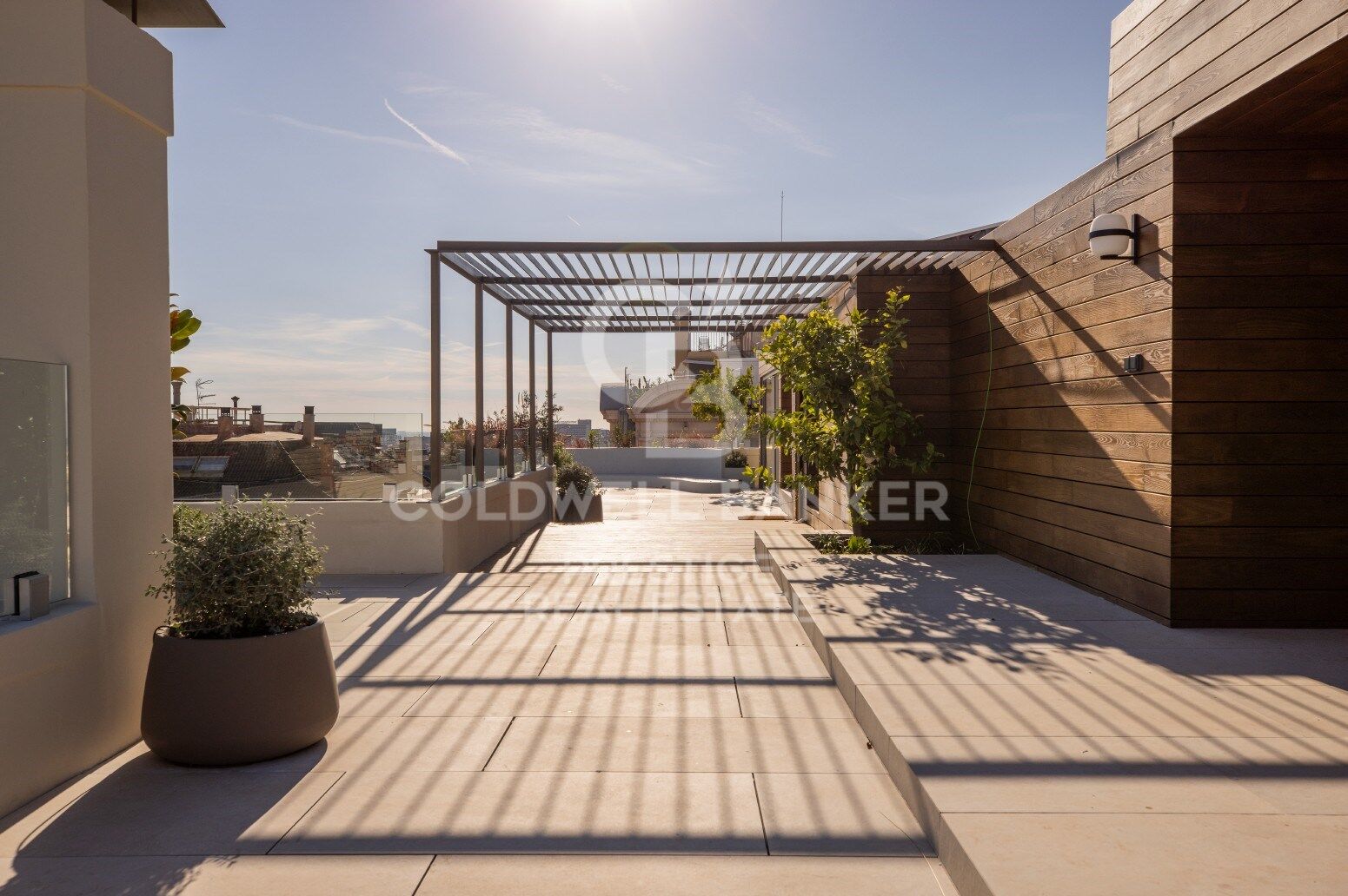 Penthauss Barcelona, Spānijā 4 istabas, 250 m2 Nr. 157278