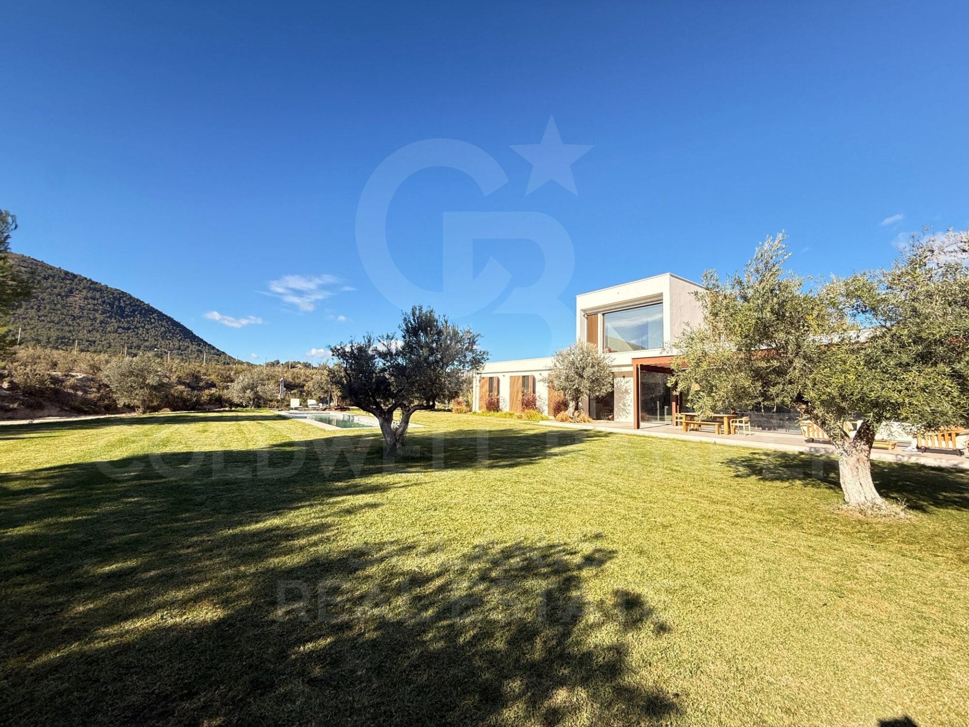 Villa i Finestrat, Alicante, Spanien 4 sovrum, 229 kvm. Nr. 157281