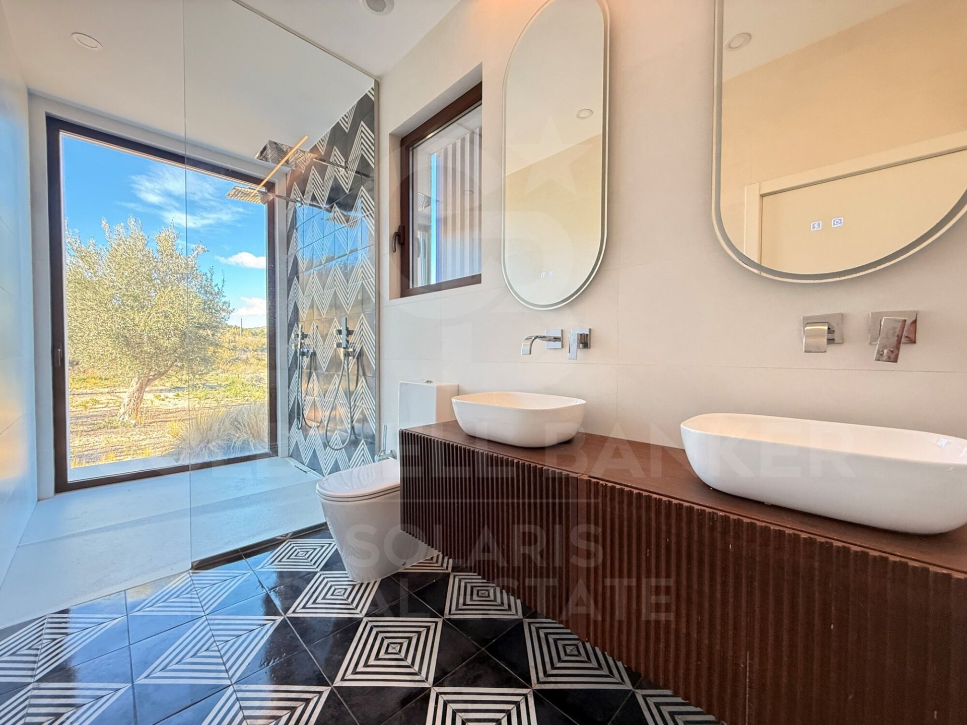 Villa i Finestrat, Alicante, Spanien 4 sovrum, 229 kvm. Nr. 157281