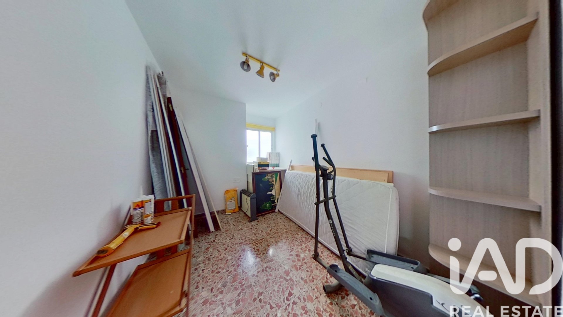 Apartment in Ulldecona, Tarragona, Spain 5 bedrooms, 210 sq.m. No. 184625