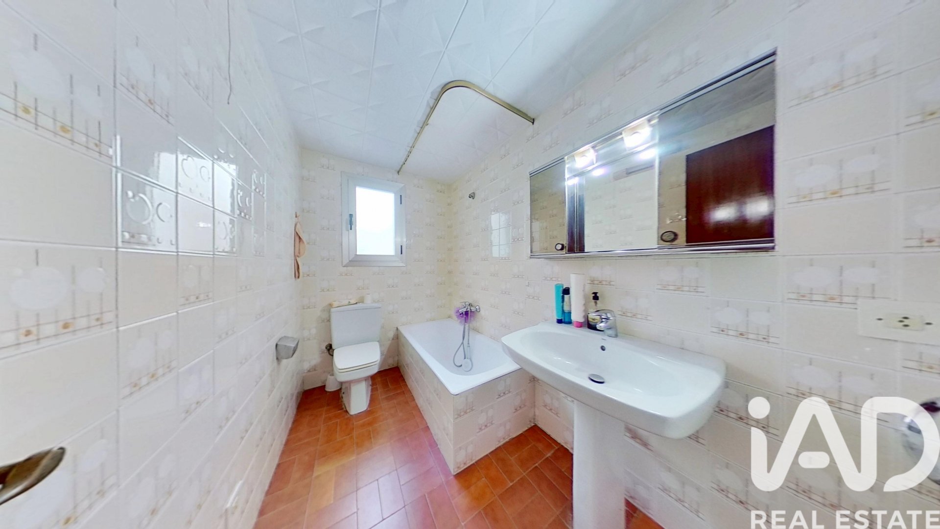 Apartment in Ulldecona, Tarragona, Spain 5 bedrooms, 210 sq.m. No. 184625