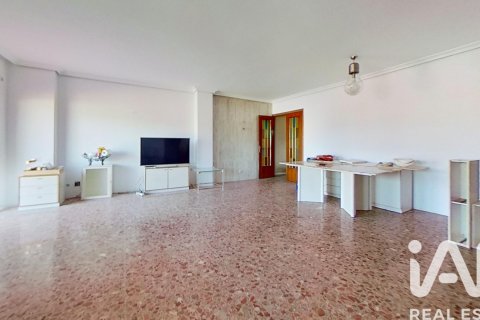 Квартира в Ульдекона, Таррагона, Испания 5 спален, 210м2 №184625