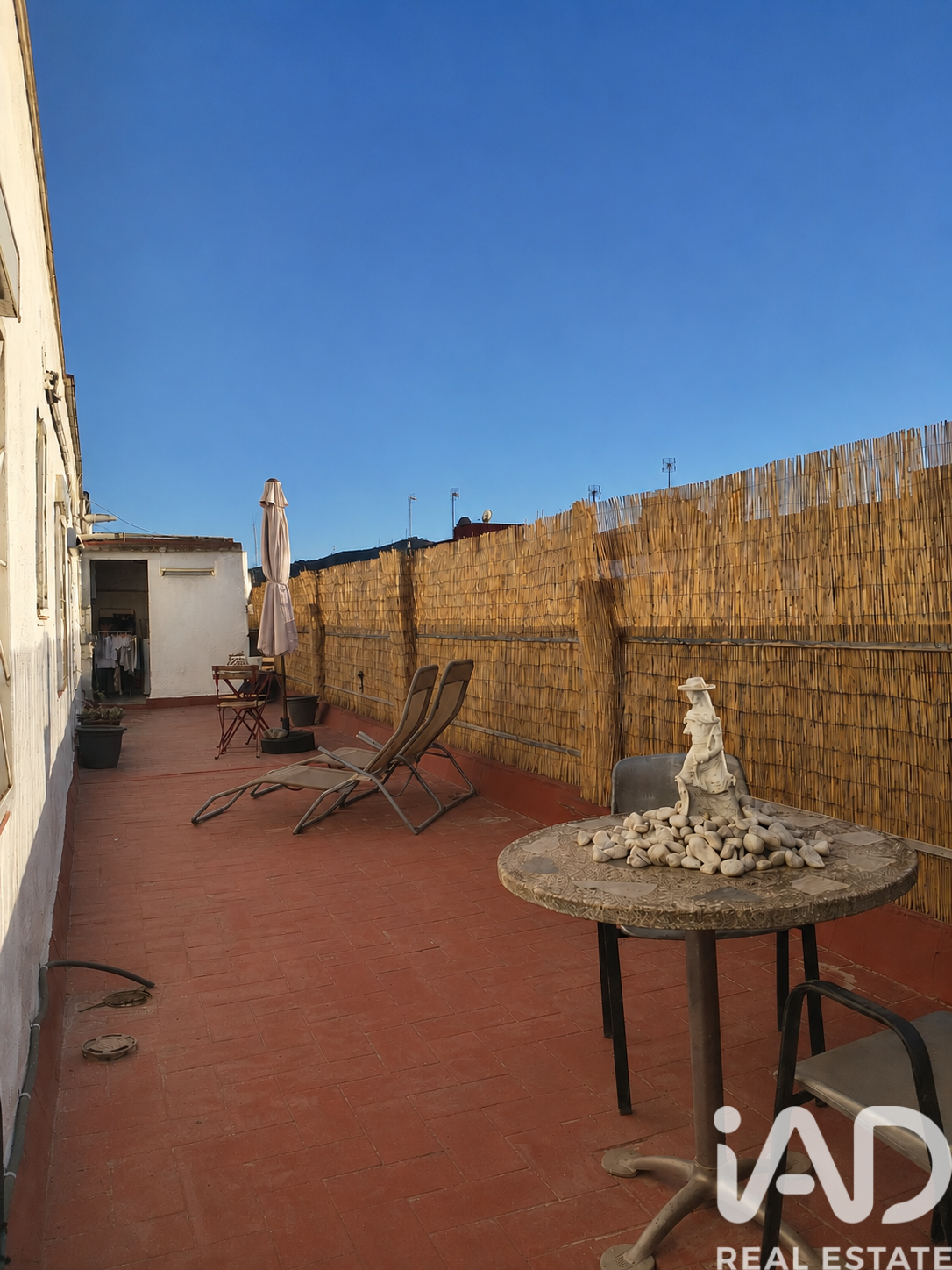 Penthouse in Montcada i Reixac, Barcelona, Spain 3 bedrooms, 70 sq.m. No. 184626