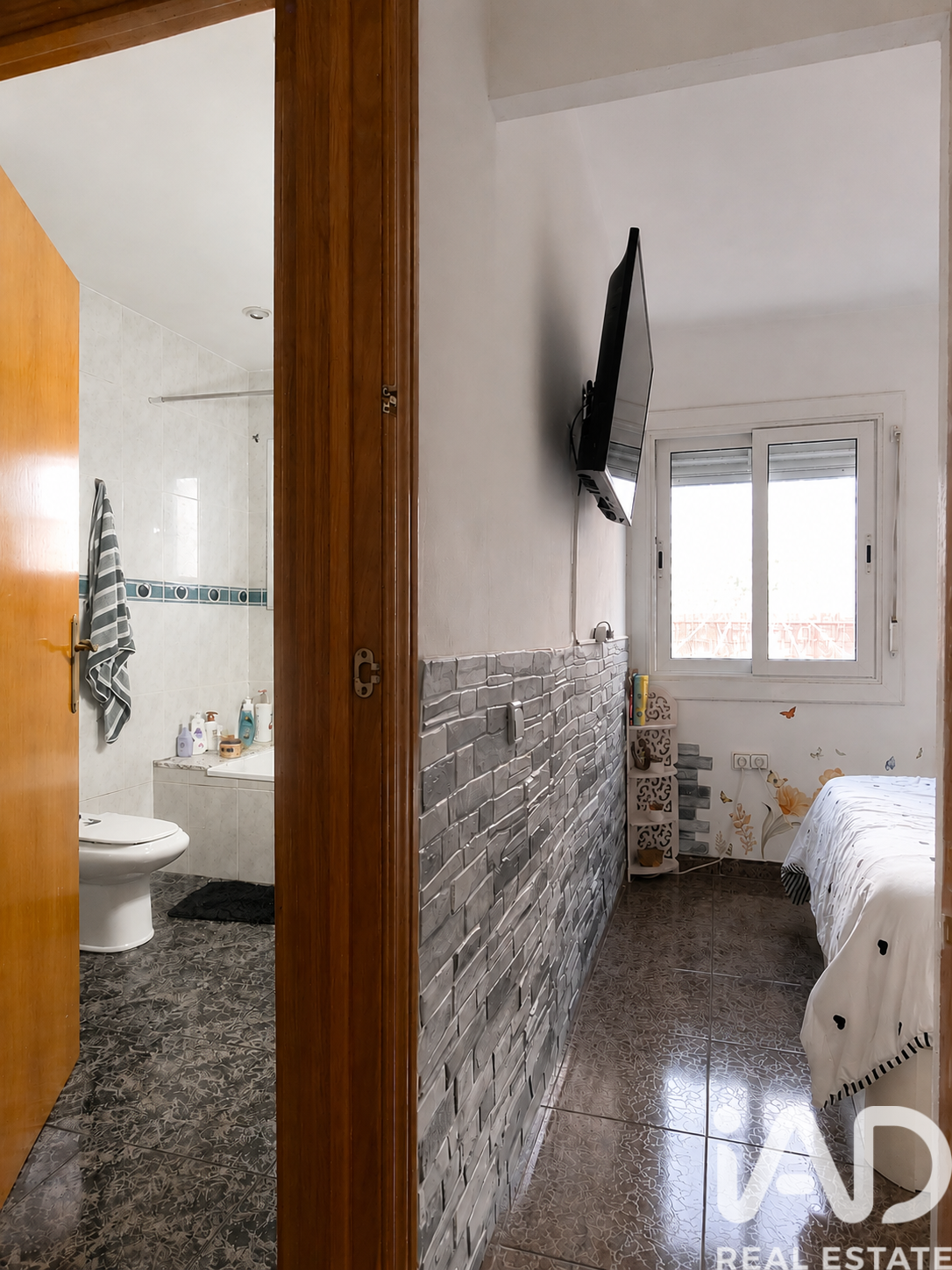 Penthouse in Montcada i Reixac, Barcelona, Spain 3 bedrooms, 70 sq.m. No. 184626