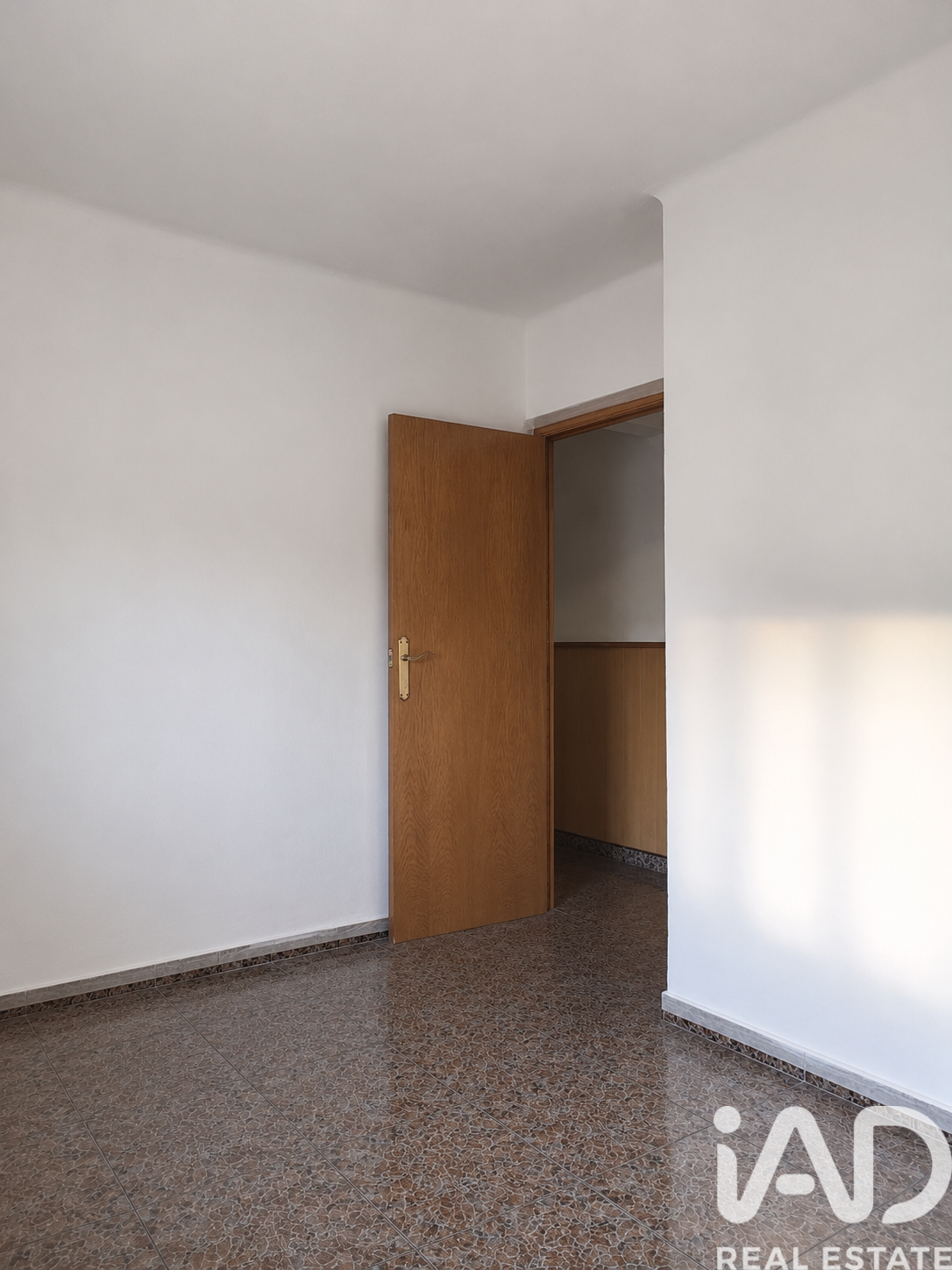 Penthouse in Montcada i Reixac, Barcelona, Spain 3 bedrooms, 70 sq.m. No. 184626