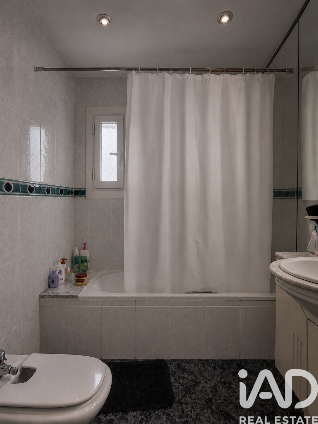 Penthouse in Montcada i Reixac, Barcelona, Spain 3 bedrooms, 70 sq.m. No. 184626