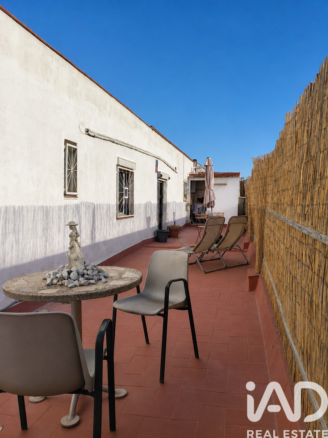 Penthouse in Montcada i Reixac, Barcelona, Spain 3 bedrooms, 70 sq.m. No. 184626