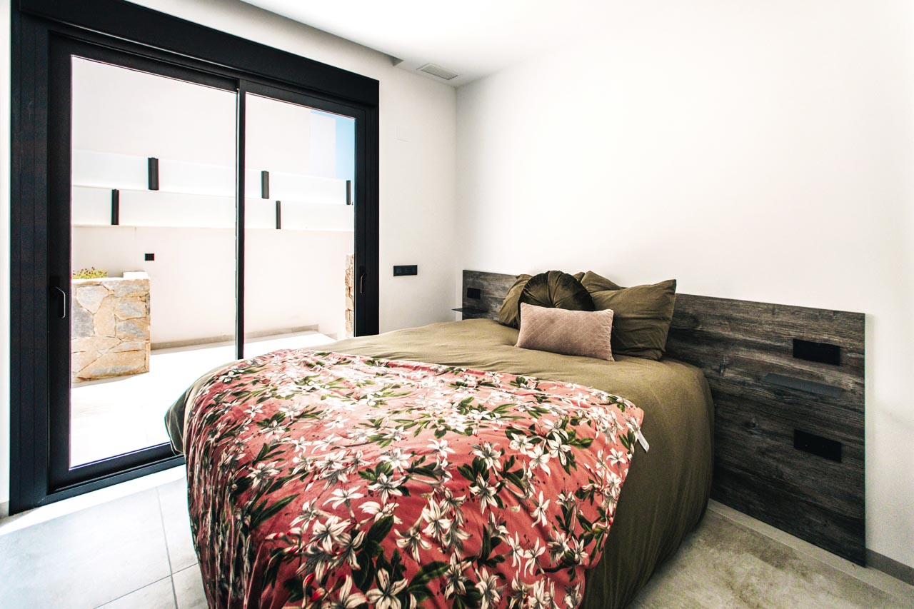 Квартира в Рохалес, Аликанте, Испания 3 спальни, 80м2 №101594