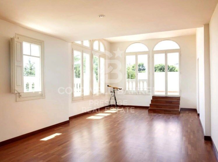 House in Barcelona, Spanien 7 Schlafzimmer, 1200 m2 Nr. 179193
