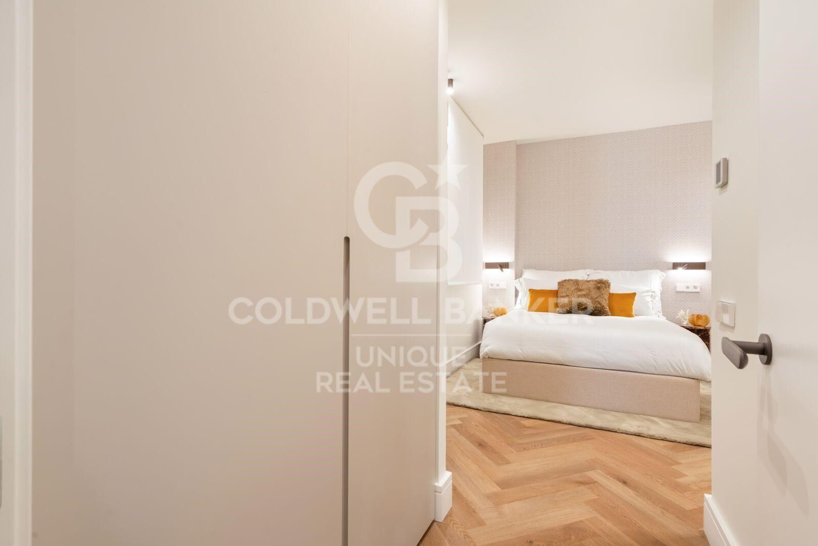 Apartment à Madrid, Espagne 2 chambres, 94 m2 No. 178549