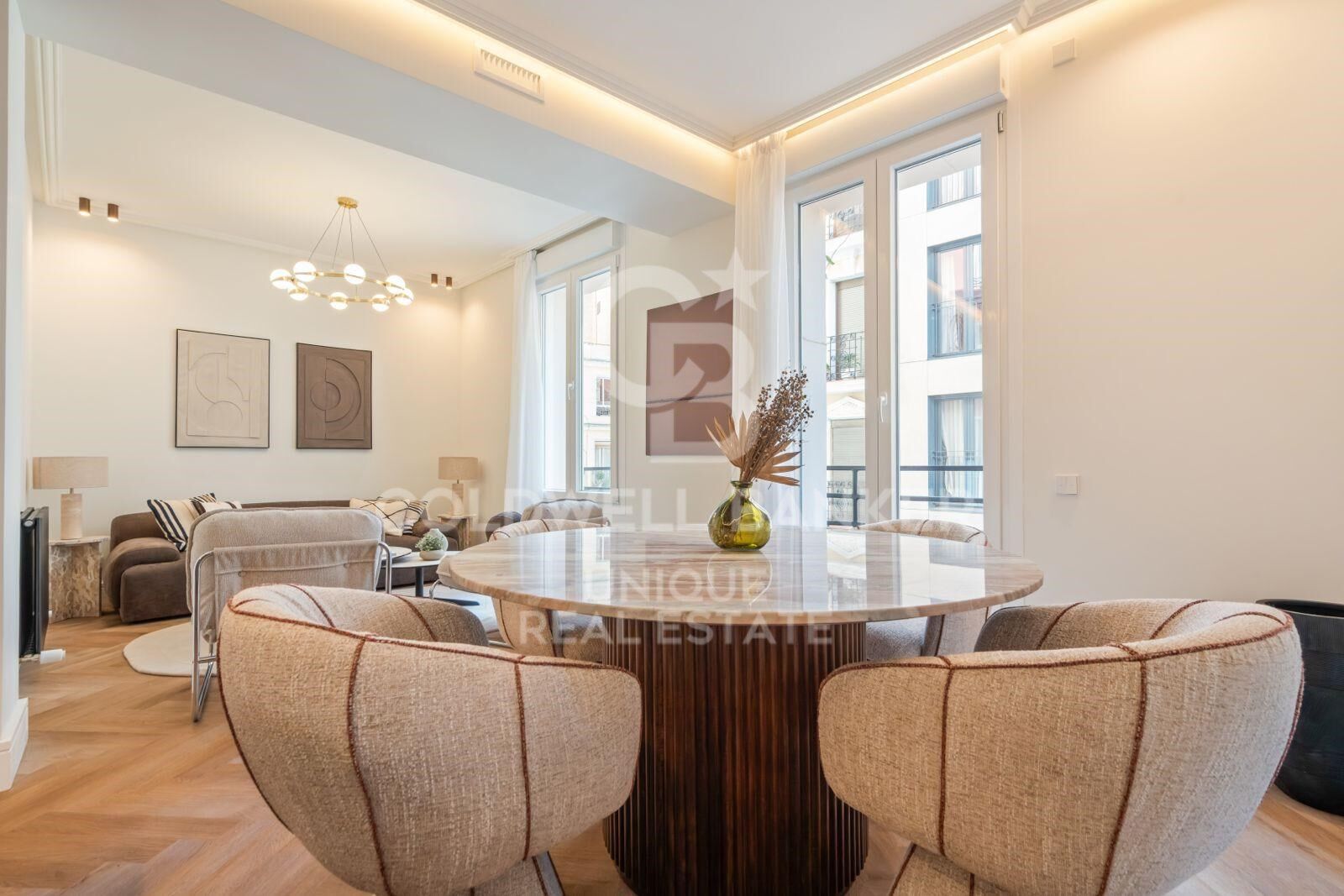 Apartment à Madrid, Espagne 2 chambres, 94 m2 No. 178549