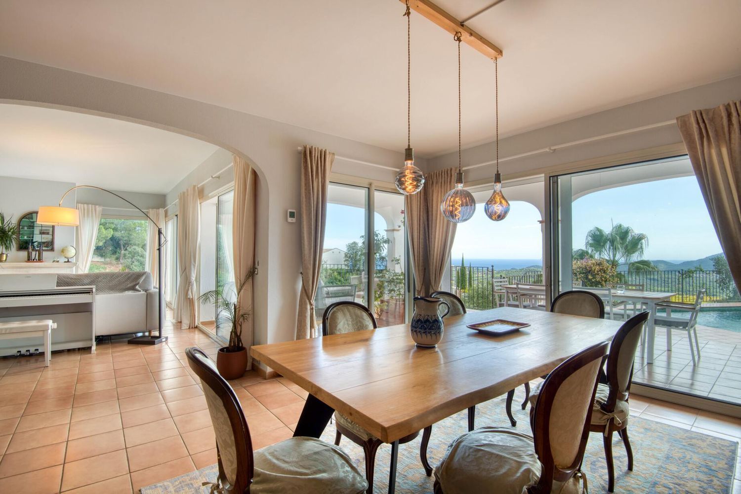 House à Platja D'aro, Girona, Espagne 5 chambres, 361 m2 No. 168487