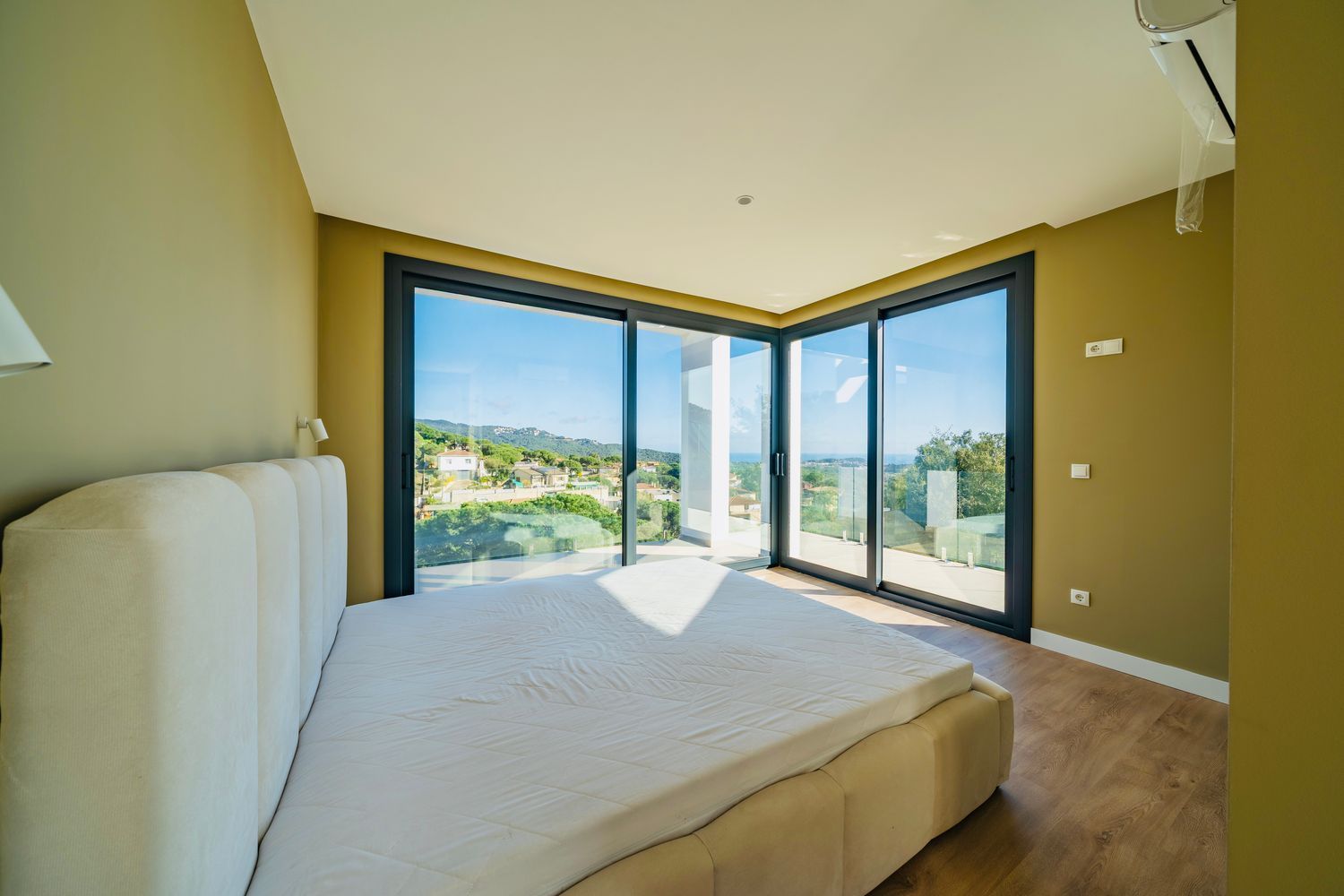 House in Lloret de Mar, Girona, Spanien 3 Schlafzimmer, 330 m2 Nr. 168485