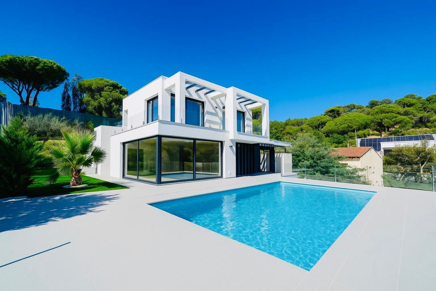 House in Lloret de Mar, Girona, Spanien 3 Schlafzimmer, 330 m2 Nr. 168485
