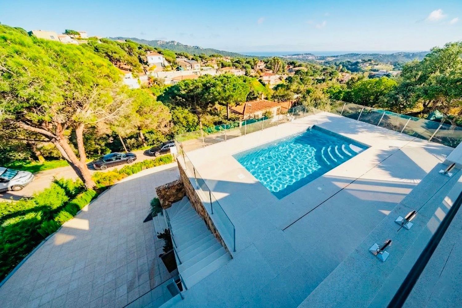 House in Lloret de Mar, Girona, Spanien 3 Schlafzimmer, 330 m2 Nr. 168485