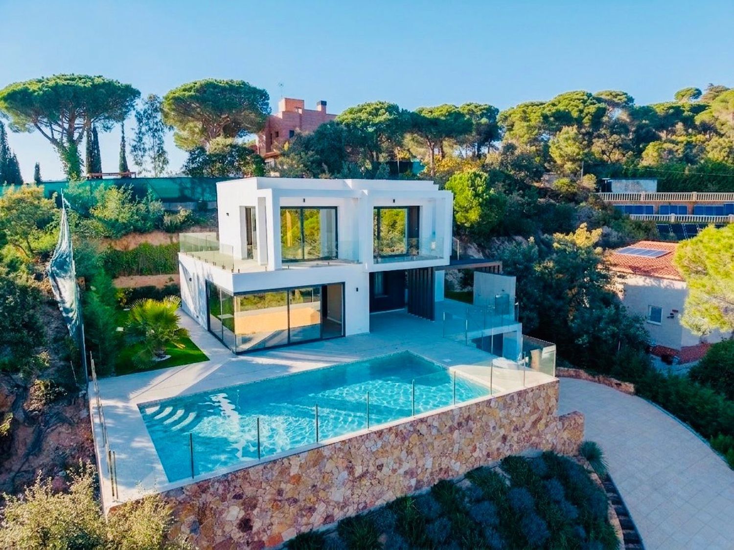 House in Lloret de Mar, Girona, Spanien 3 Schlafzimmer, 330 m2 Nr. 168485