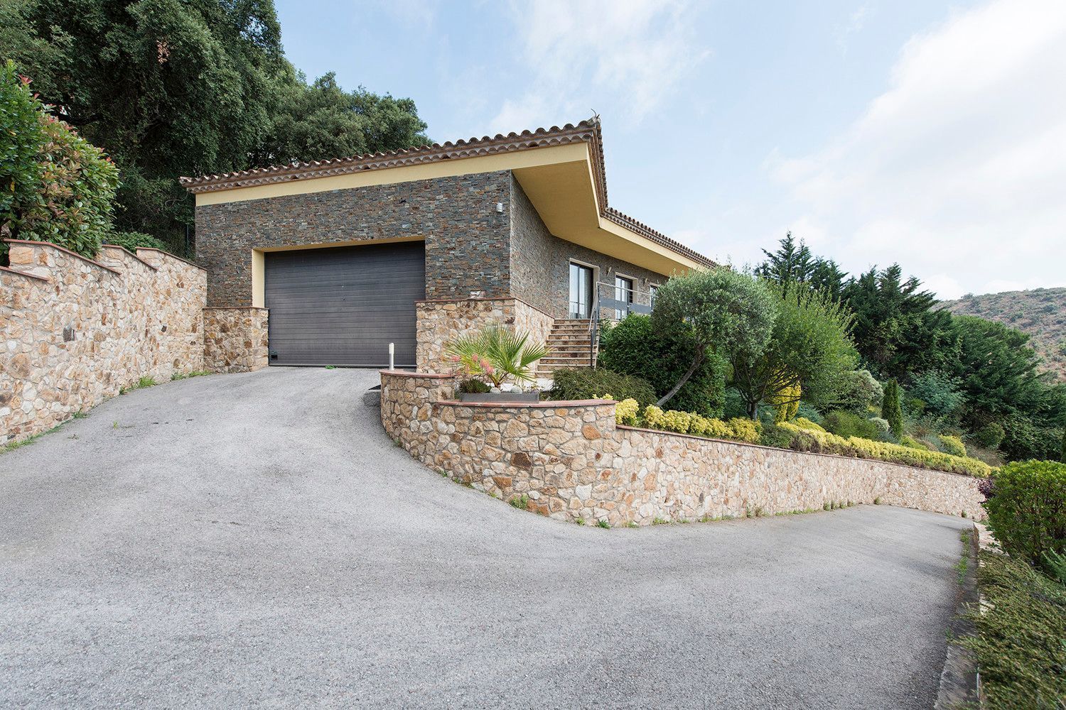 Hus i Platja D'aro, Girona, Spanien 3 sovrum, 283 kvm. Nr. 168489