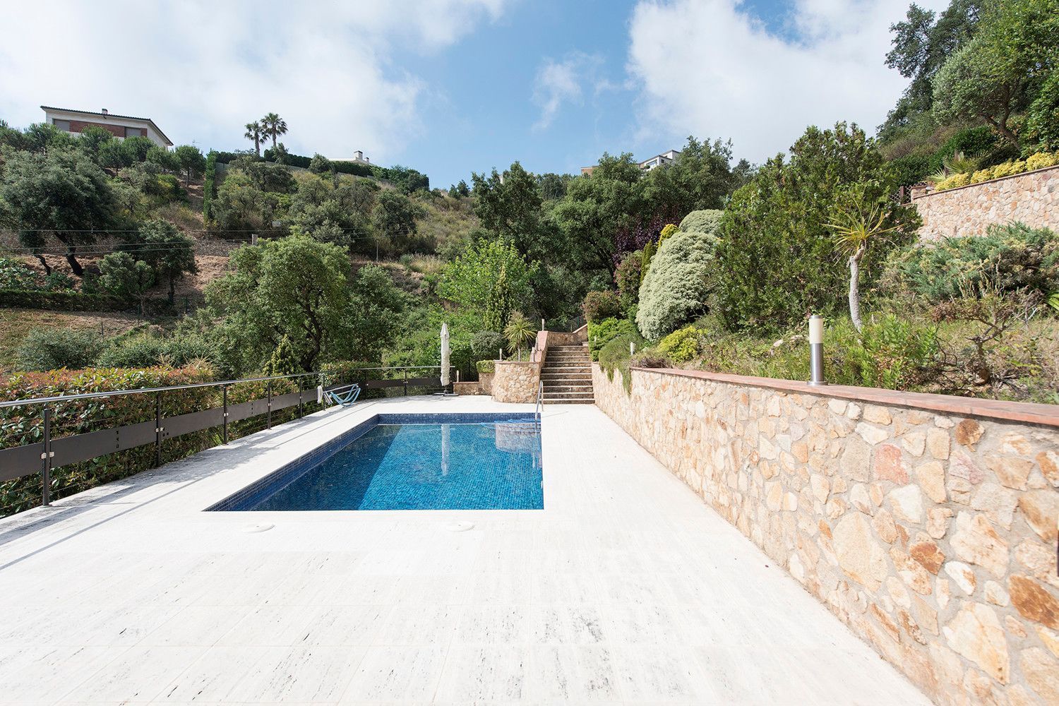 Hus i Platja D'aro, Girona, Spanien 3 sovrum, 283 kvm. Nr. 168489