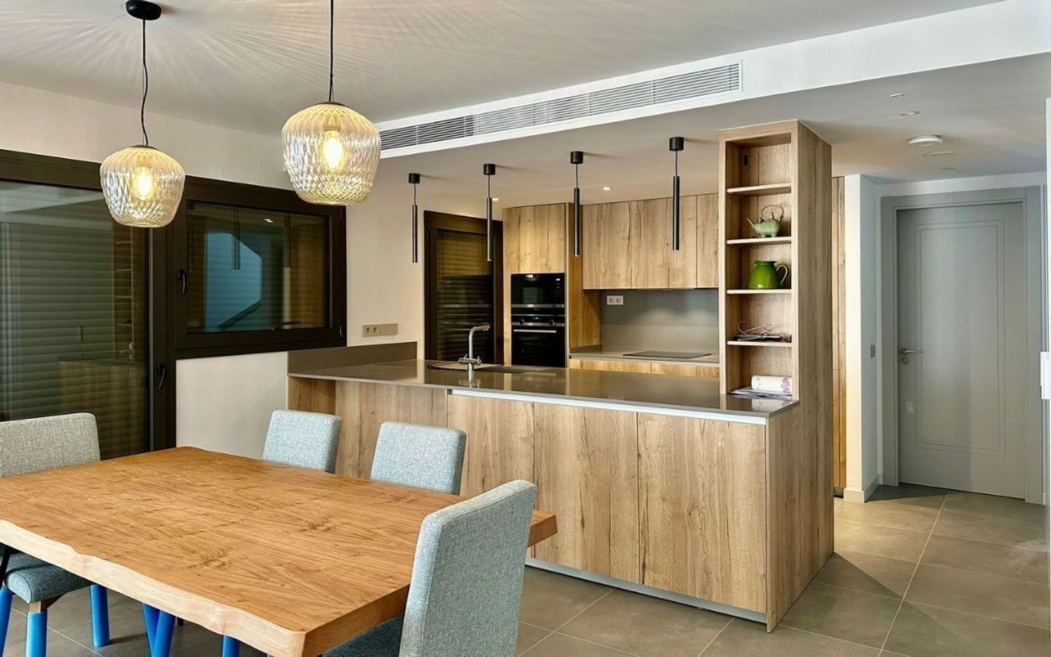 Talo Lloret de Mar, Girona, Espanja 4 makuuhuonetta, 387 m2 No. 168486