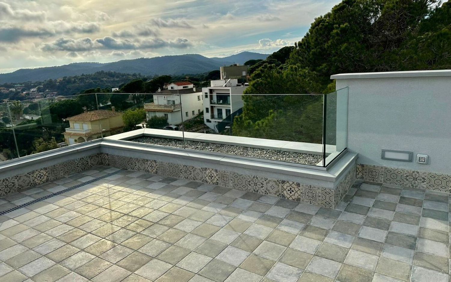 Talo Lloret de Mar, Girona, Espanja 4 makuuhuonetta, 387 m2 No. 168486