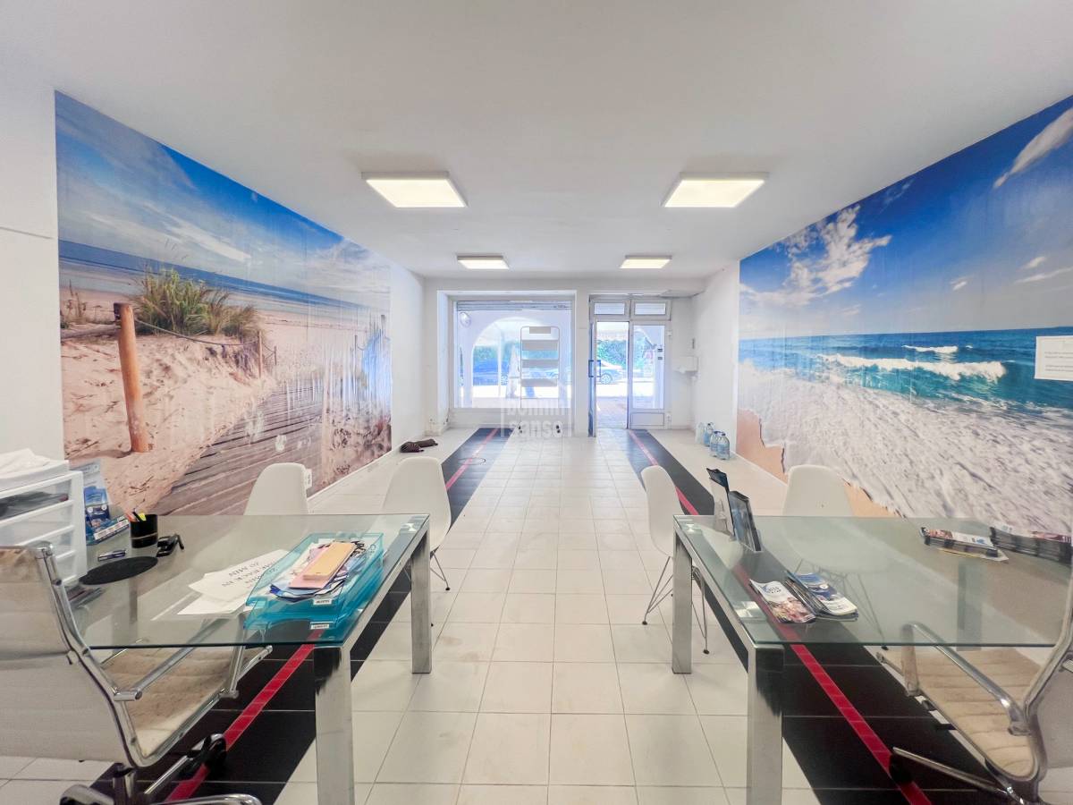 Proprietà commerciale a Es Mercadal, Menorca, Spagna 51 mq. N° 183210