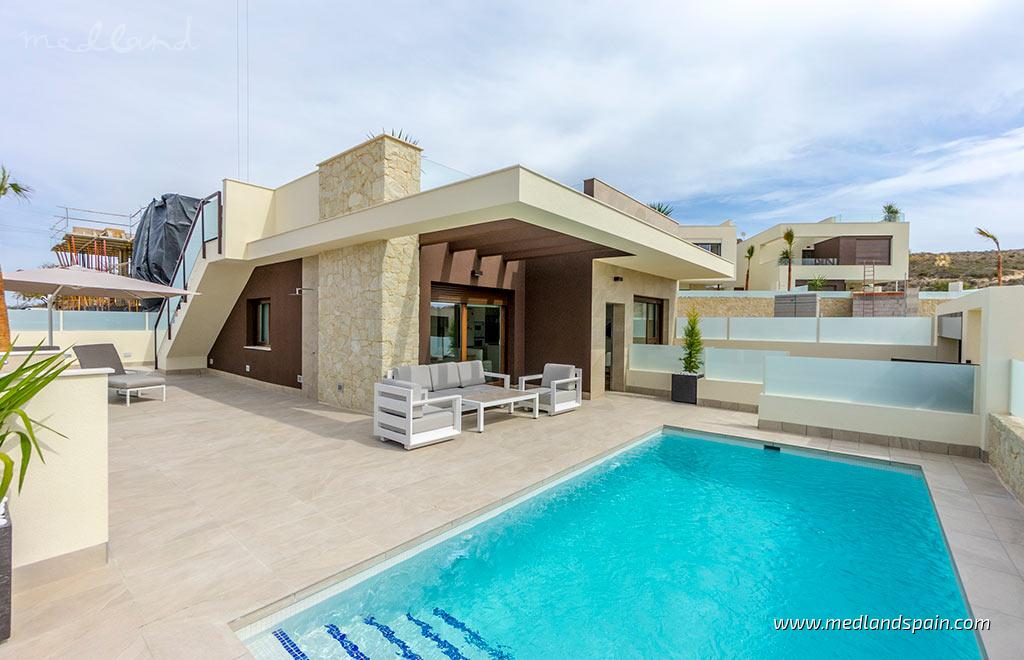 Villa a Benijofar, Alicante, Spagna 3 camere da letto, 230 mq. N° 178069
