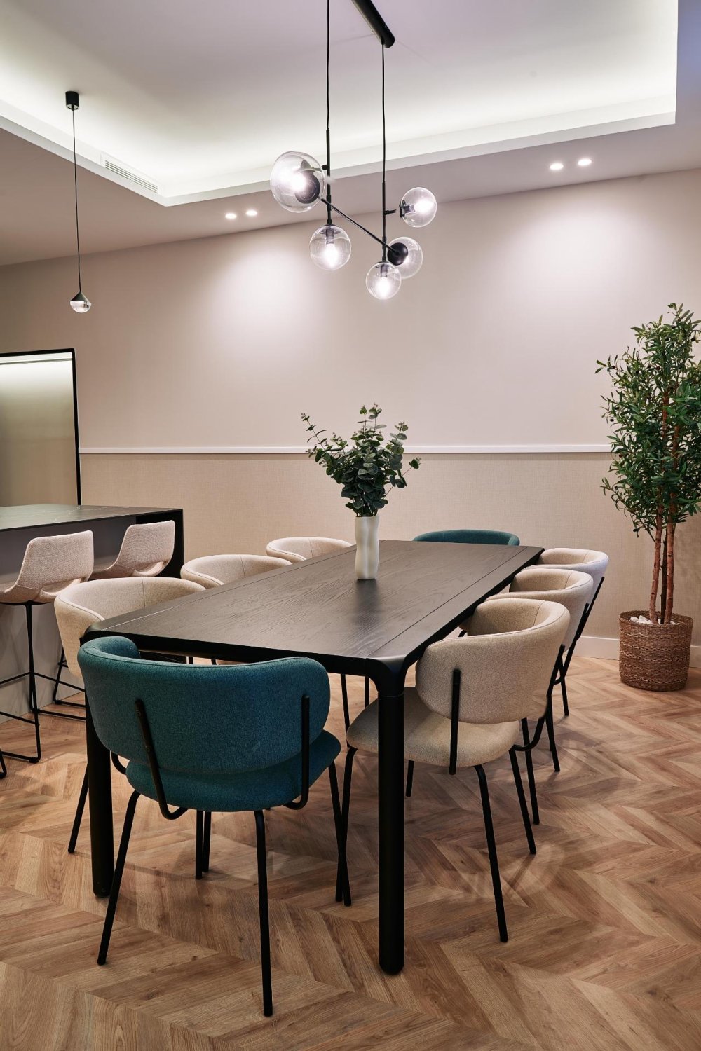 Apartamento en Madrid, España 3 dormitorios, 213 m2 No. 165497
