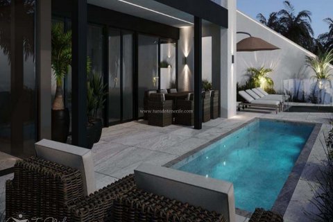 Villa in San Eugenio, Tenerife, Spain 5 bedrooms, 440 sq.m. No. 64140