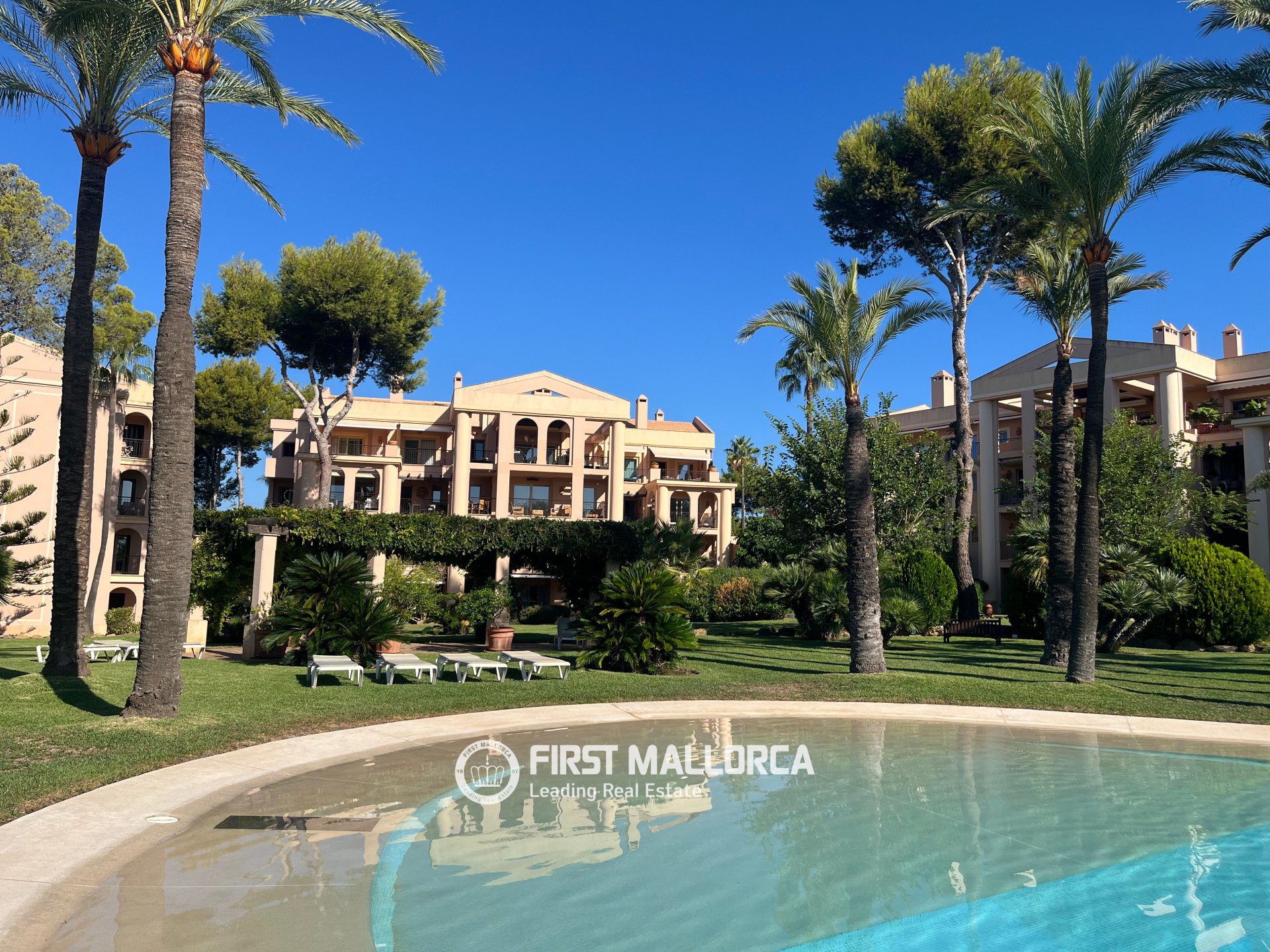 Dzīvoklis Santa Ponsa, Mallorca, Spānijā 3 istabas, 170 m2 Nr. 194489