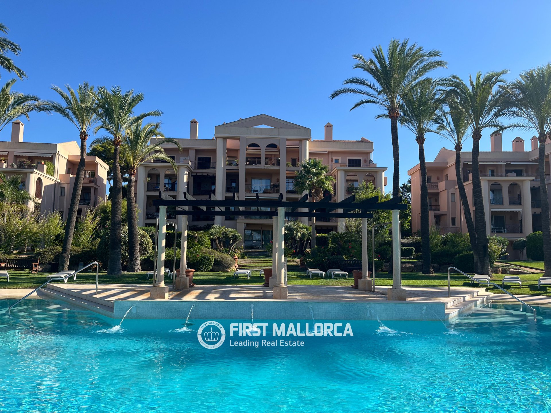 Dzīvoklis Santa Ponsa, Mallorca, Spānijā 3 istabas, 170 m2 Nr. 194489
