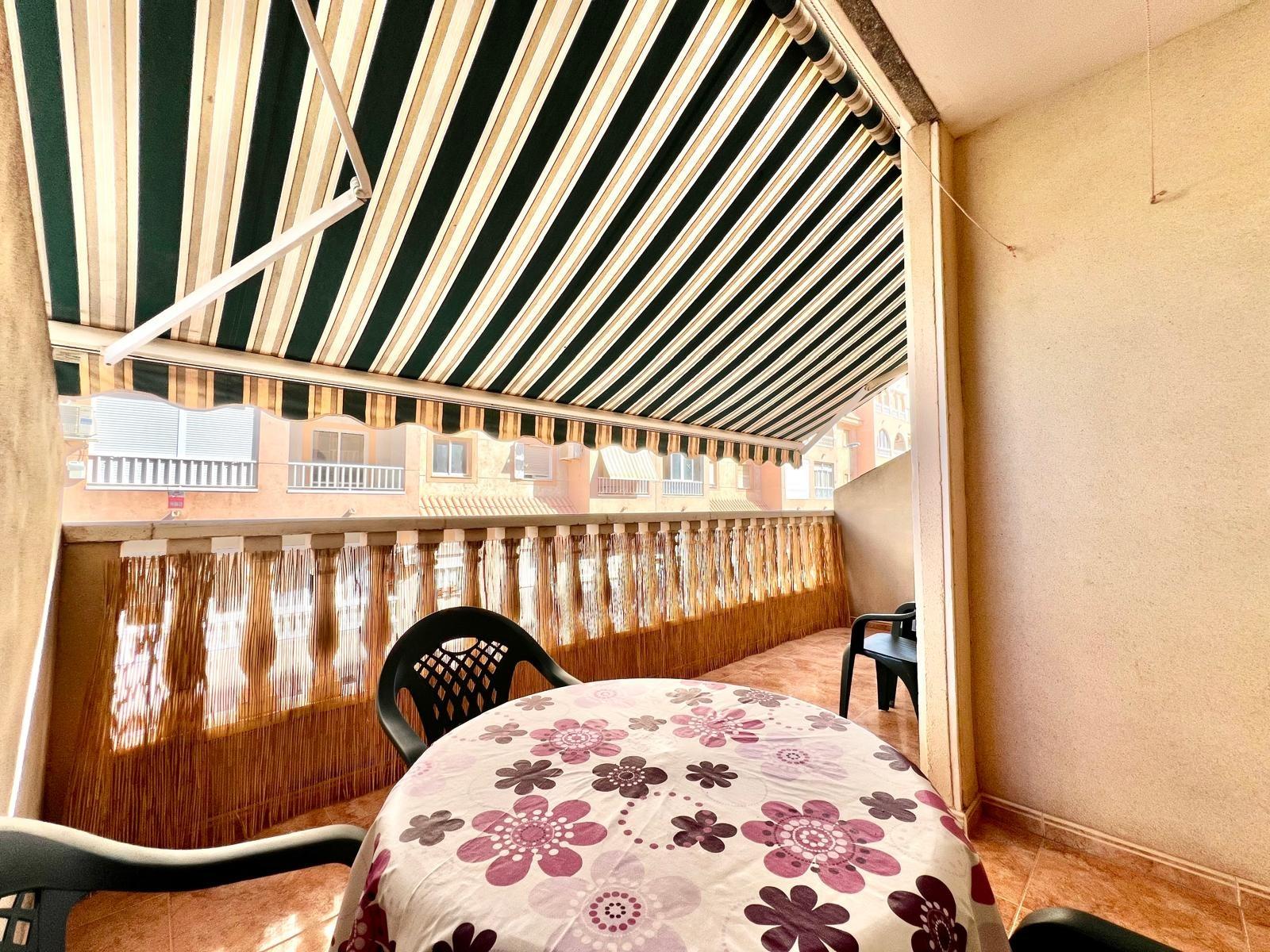 Huoneisto Torrevieja, Alicante, Espanja 1 makuuhuone, 45 m2 No. 196654