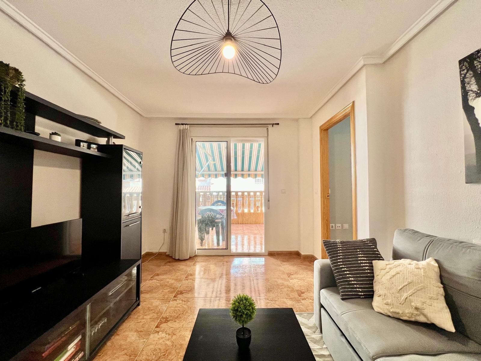 Huoneisto Torrevieja, Alicante, Espanja 1 makuuhuone, 45 m2 No. 196654