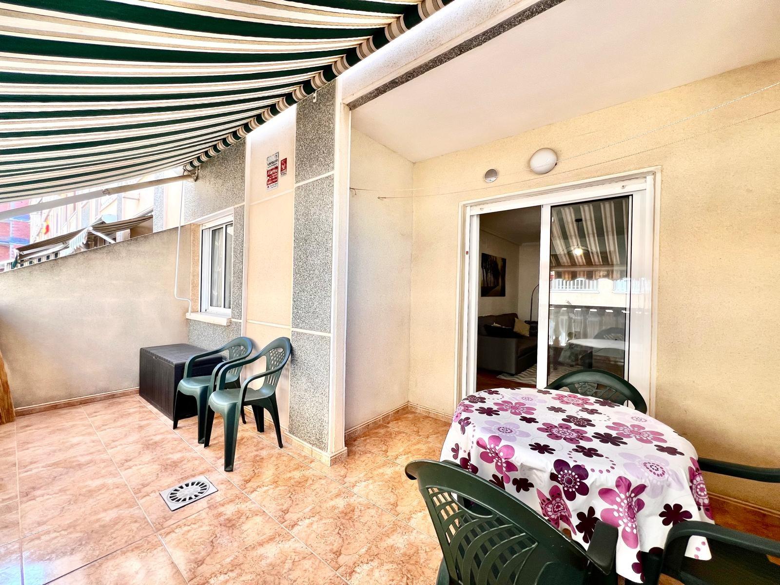 Huoneisto Torrevieja, Alicante, Espanja 1 makuuhuone, 45 m2 No. 196654