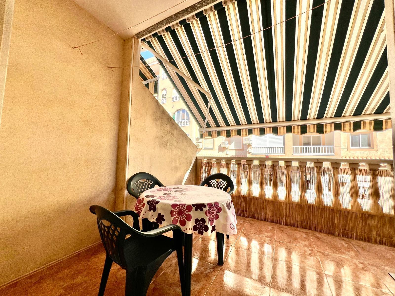 Huoneisto Torrevieja, Alicante, Espanja 1 makuuhuone, 45 m2 No. 196654