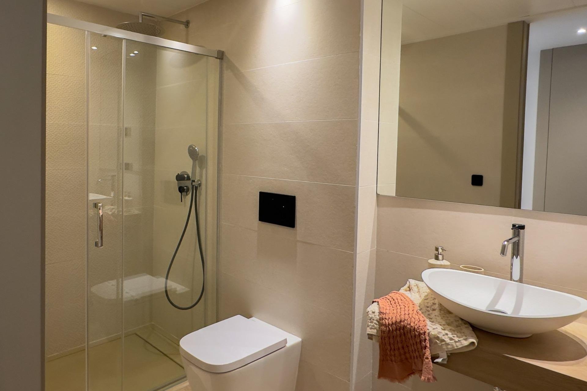 Bungalow a Algorfa, Alicante, Spagna 2 camere da letto, 74 mq. N° 140621