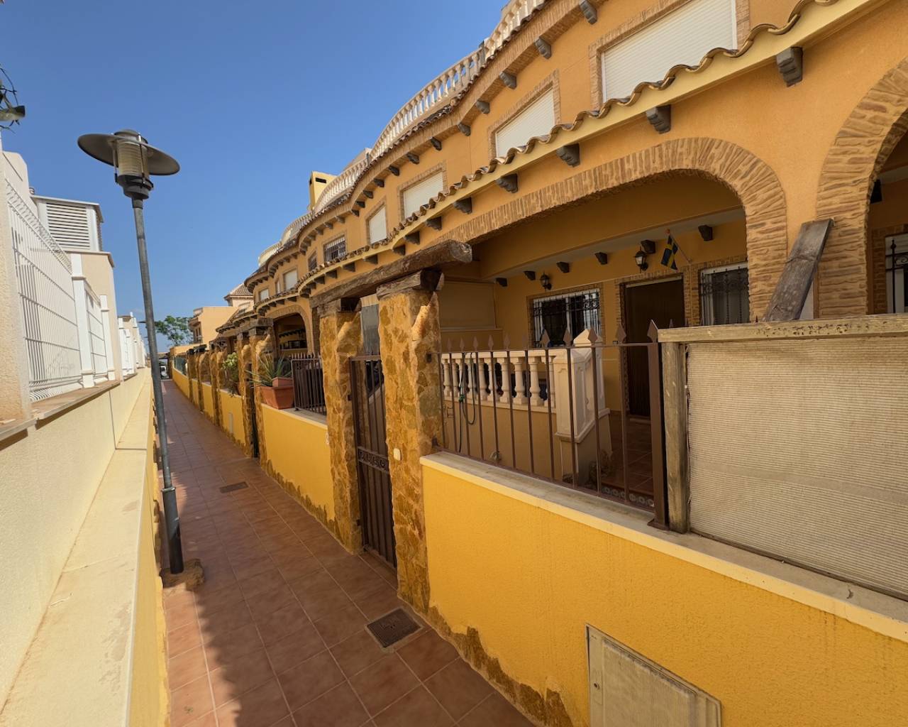 Villa in Guardamar del Segura, Alicante, Spain 4 bedrooms, 100 sq.m. No. 135703